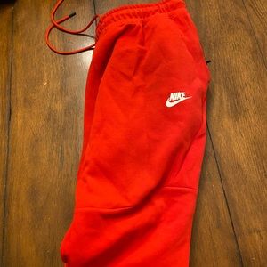 Men’s Nike Tech sweatpants